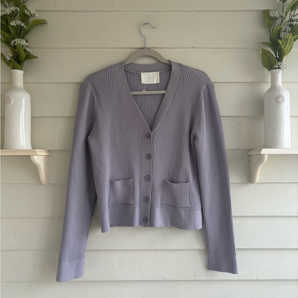 all : row The Noor Cardigan in Lilac Size Large - Picture 3 of 9